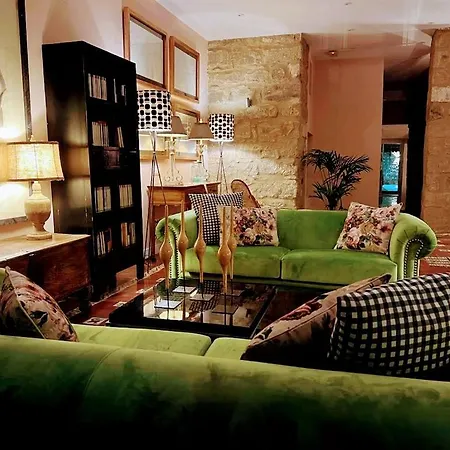 Carmen Boutique Hotel